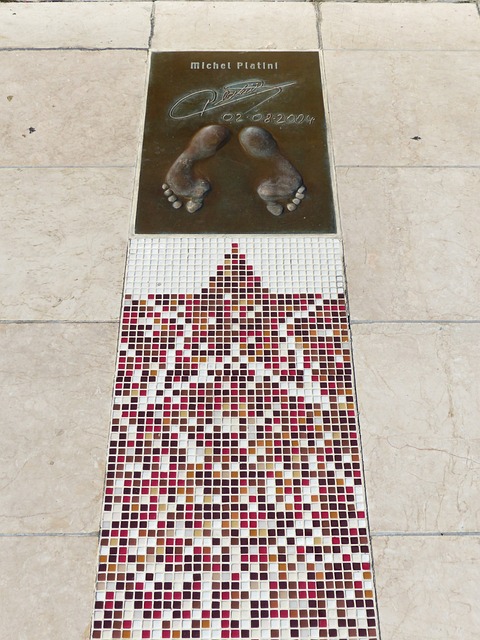 具戰略性的 具戰略性的