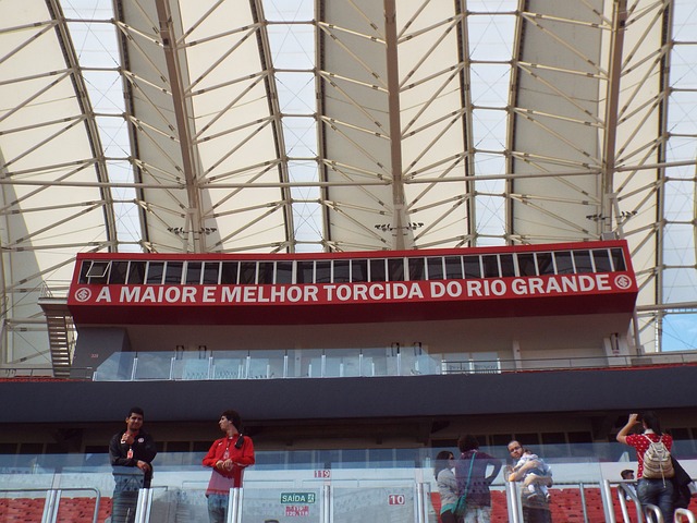 不仅限于他 不仅限于他